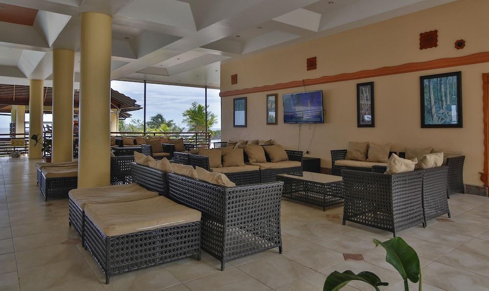 Black Rock Grafton Beach Resort מראה חיצוני תמונה